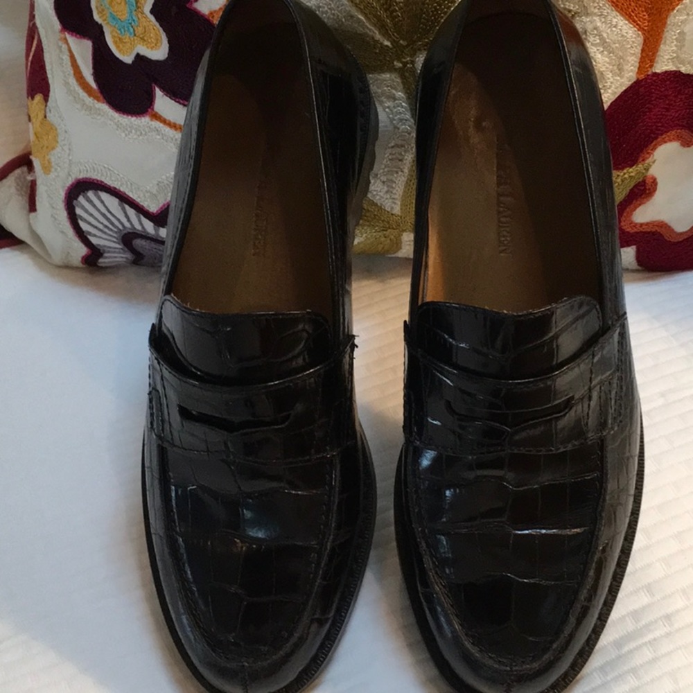 Ralph Lauren, EUC.   Size 7 Med, black croc.